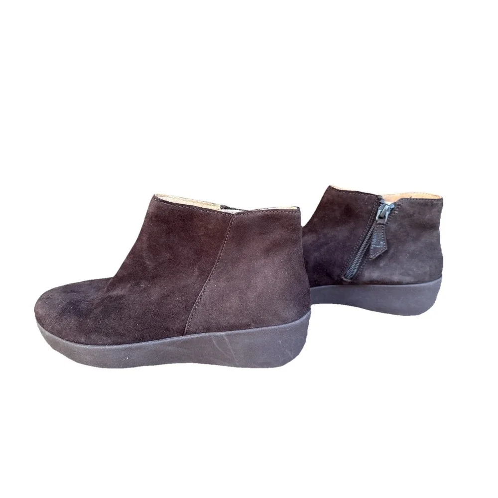 FitFlop Sumi suede ankle boots in chocolate brown Women's Booties Size 5